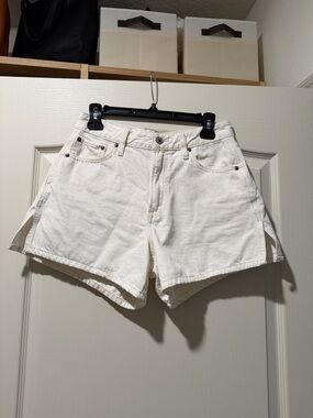 Abercrombie Curve Love Loose Short